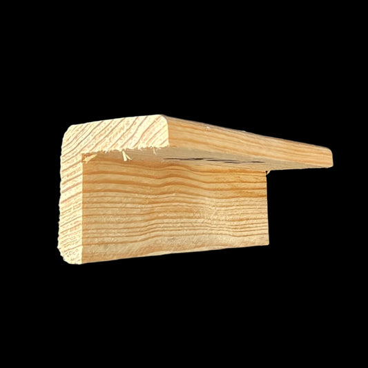 Clear Pine: 204 Outside Corner Clear Pine per 8' Length