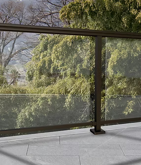 NXO-GLASS 5' Glass Bottom Rail Kit