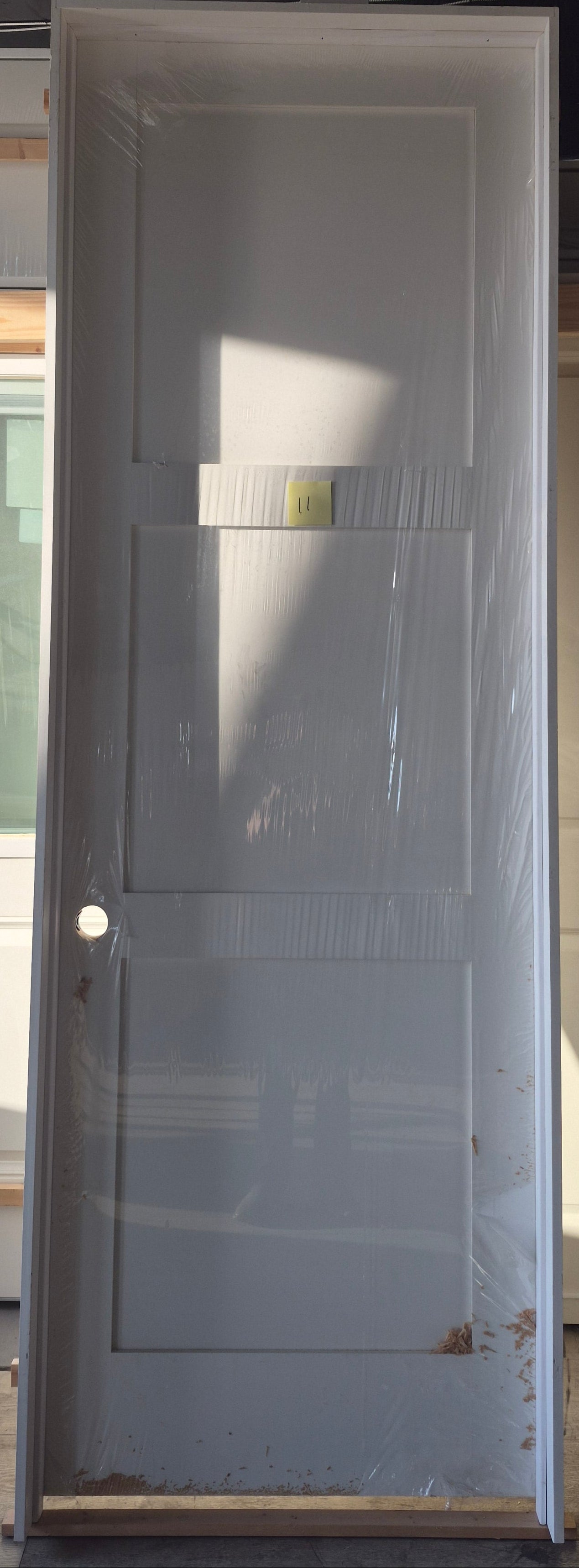 CLEARANCE - Interior Door 11 - Pre-hung Right Hand Swing 2/8(32")x8/0(96")x 1-3/8" Primed MDF Smooth 3-Panel True Shaker SC