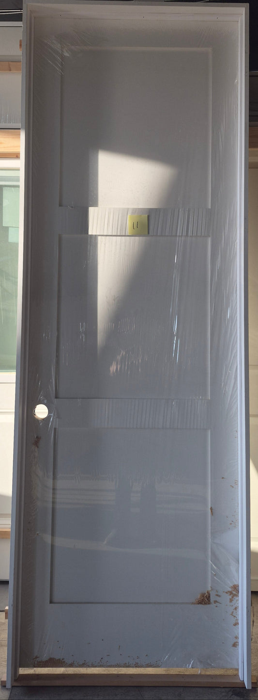 CLEARANCE - Interior Door 11 - Pre-hung Right Hand Swing 2/8(32")x8/0(96")x 1-3/8" Primed MDF Smooth 3-Panel True Shaker SC
